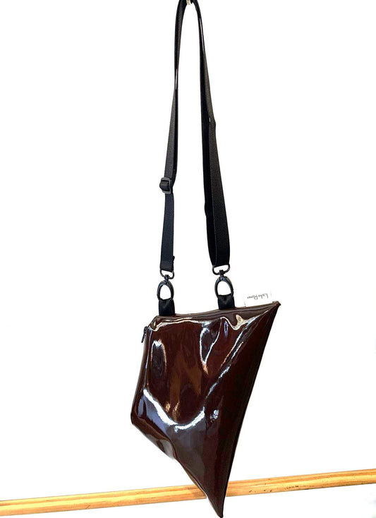 תיק ערב טרפז קטן - לבן מבריק