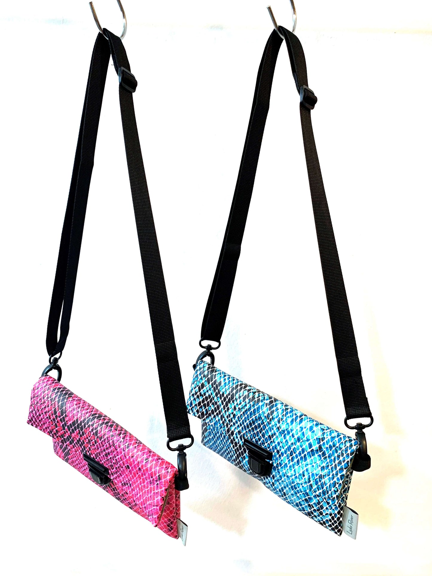 תיק צד קטן- תכלת - TELEFONO BAG