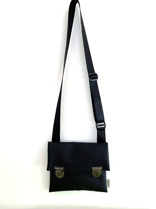 תיק דואר -צבע שחור |SIZE M תיק צד|