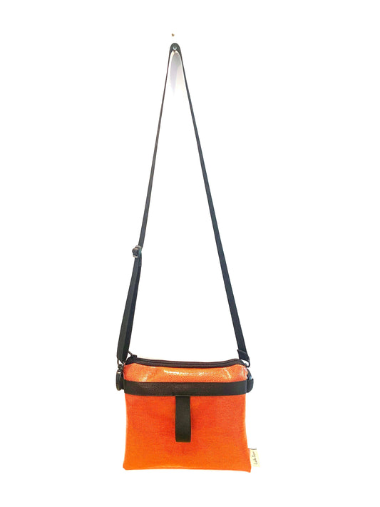 תיק קטן מרובע עם רוכסן - כתום