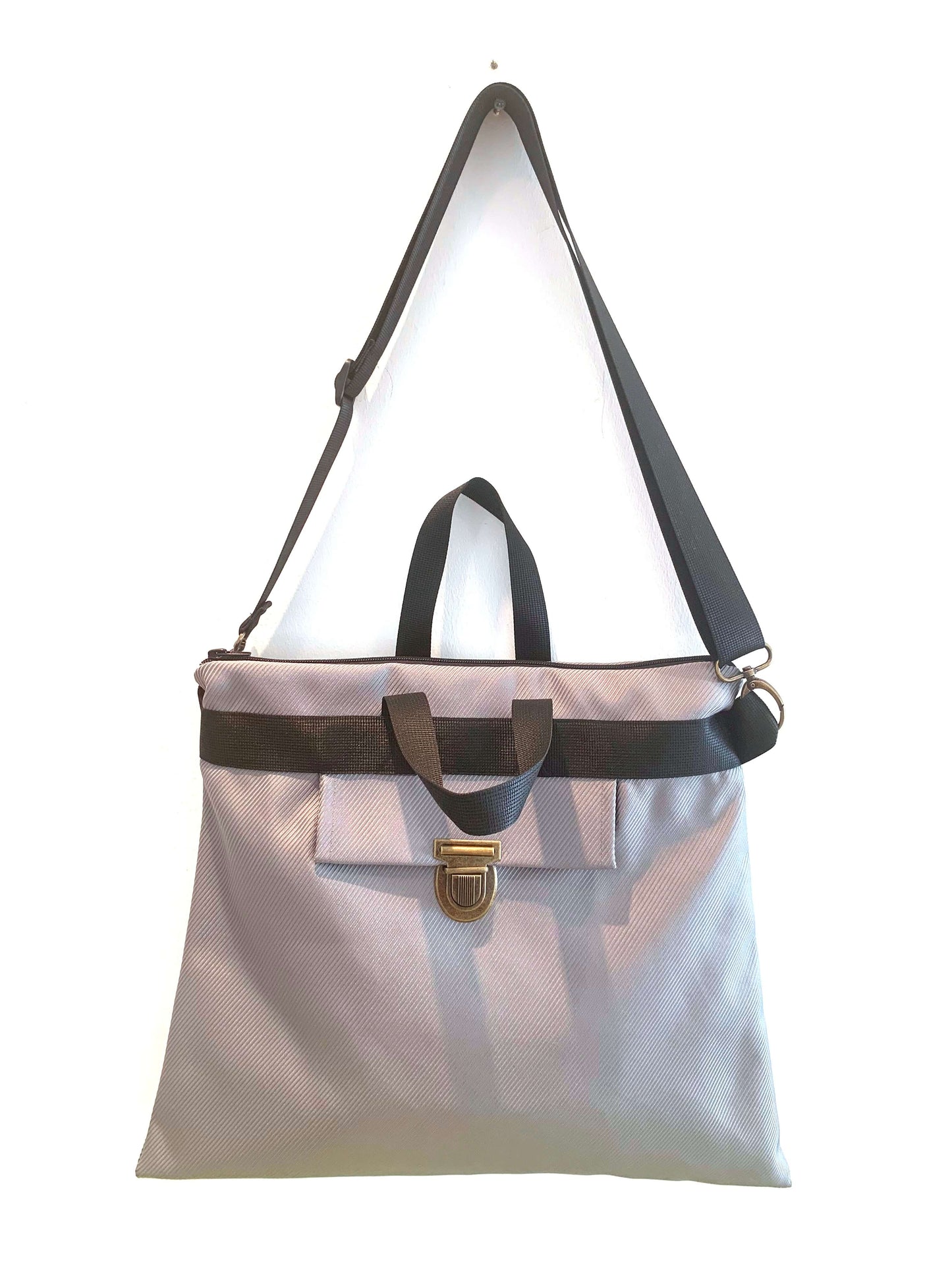 L SIZE -תיק פורטפוליו שחור