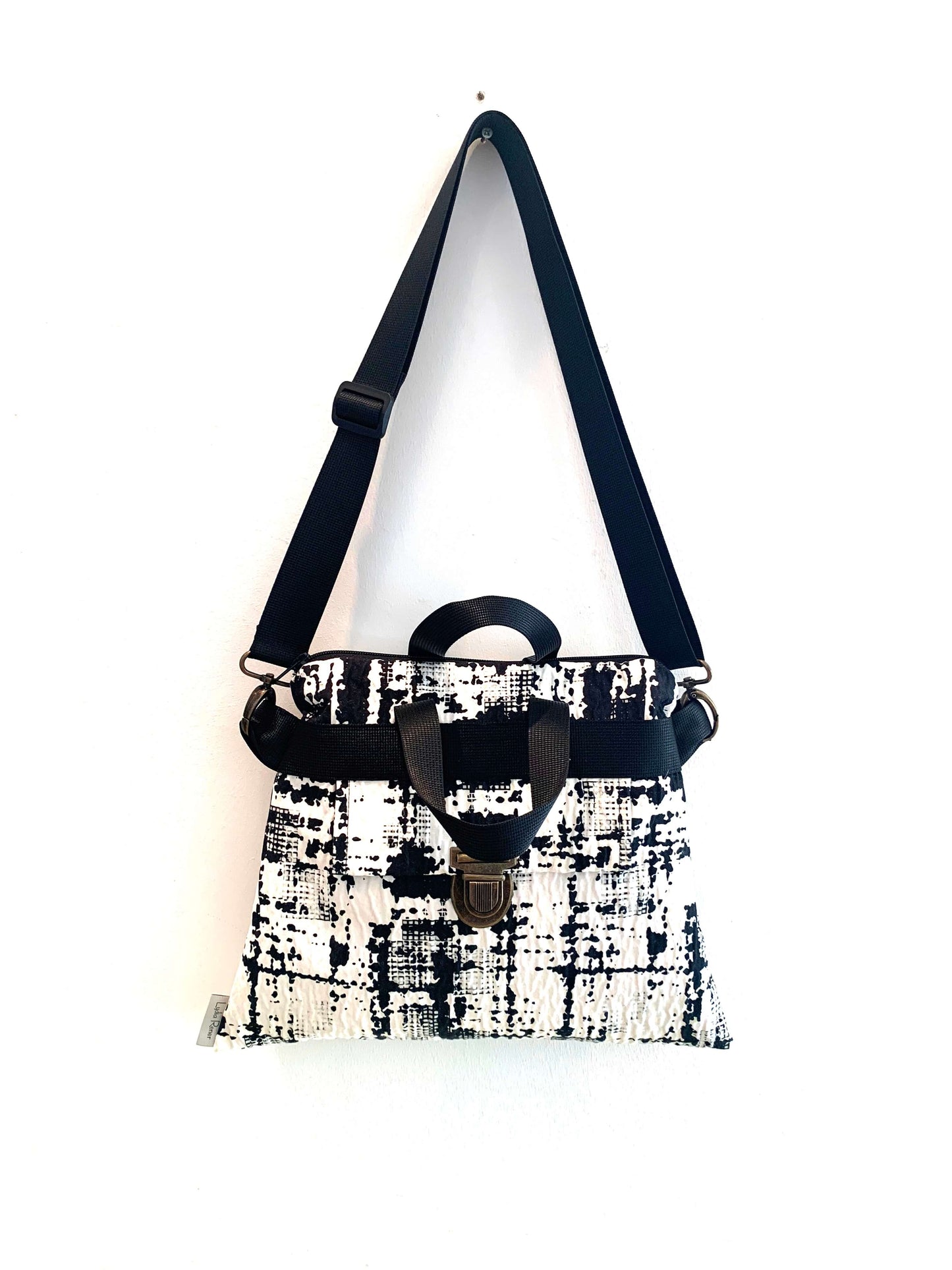 M SIZE - תיק פורטפוליו