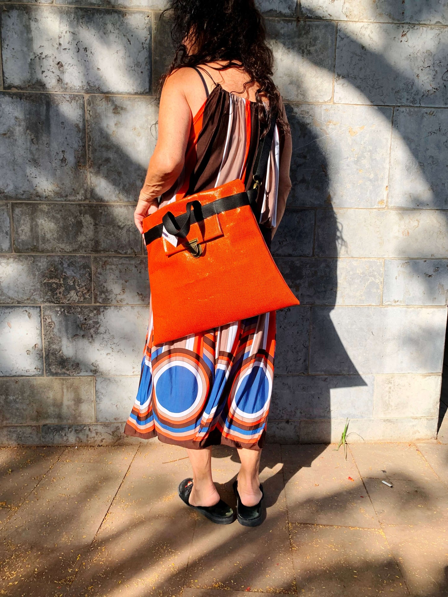 L SIZE - תיק פורטפוליו