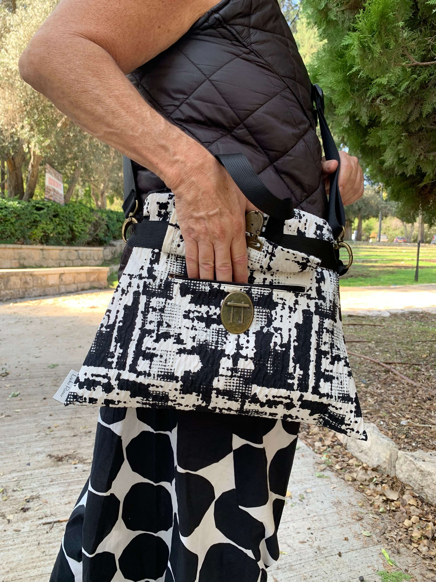 M SIZE - תיק פורטפוליו